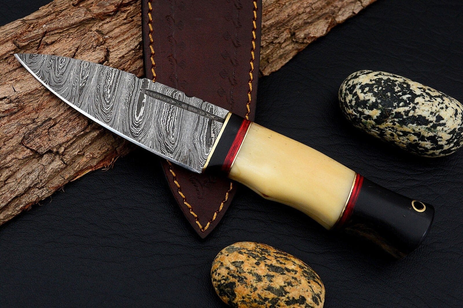 Celtic Scottish Dirk SGIAN DUBH DAGGER Bone Handle Knife. Hunting Terror Defender 