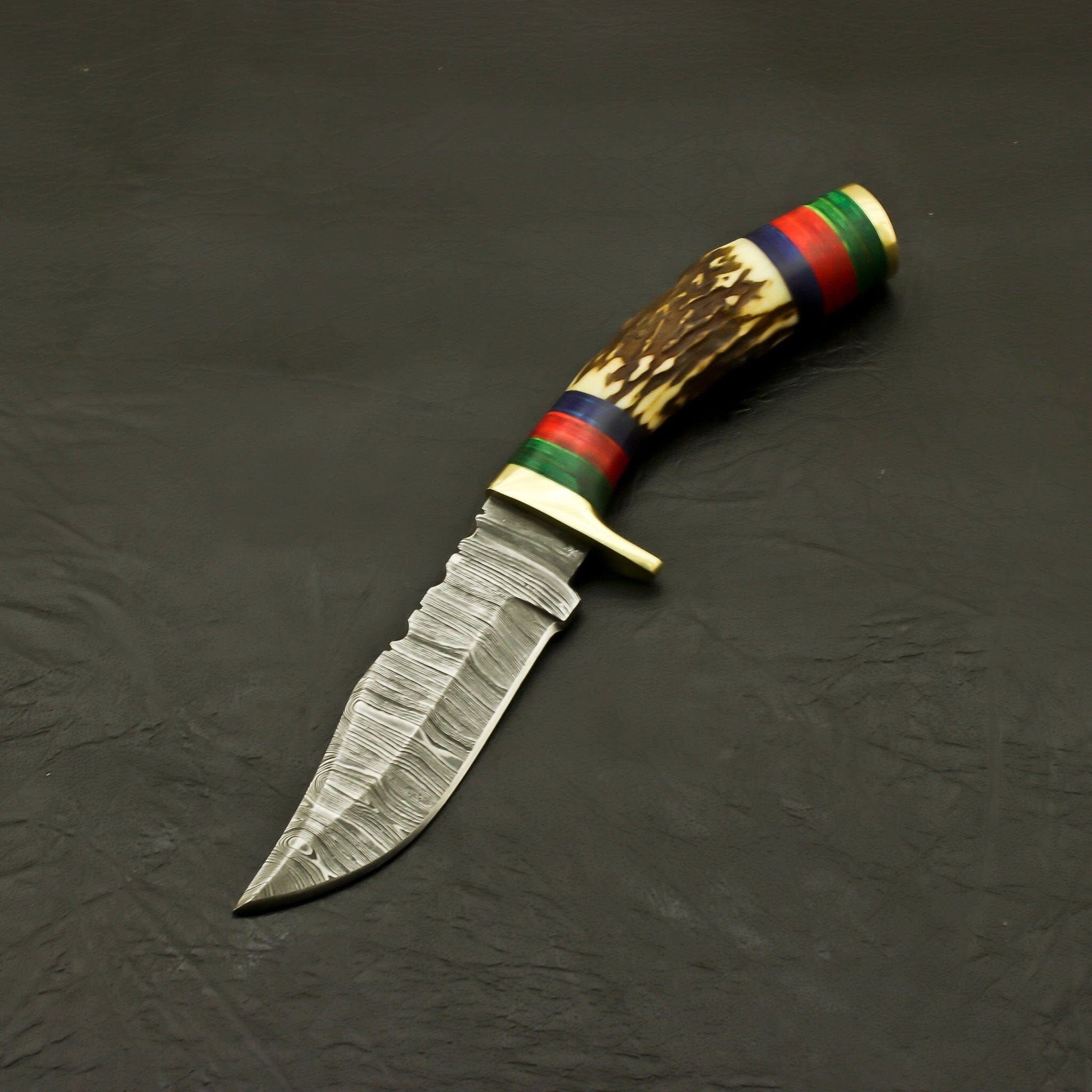 Custom Made Hand Forged Damascus Hunting/Skinning Knife-Stag/Antler Handle With leather sheath Hunting Terror Defender 