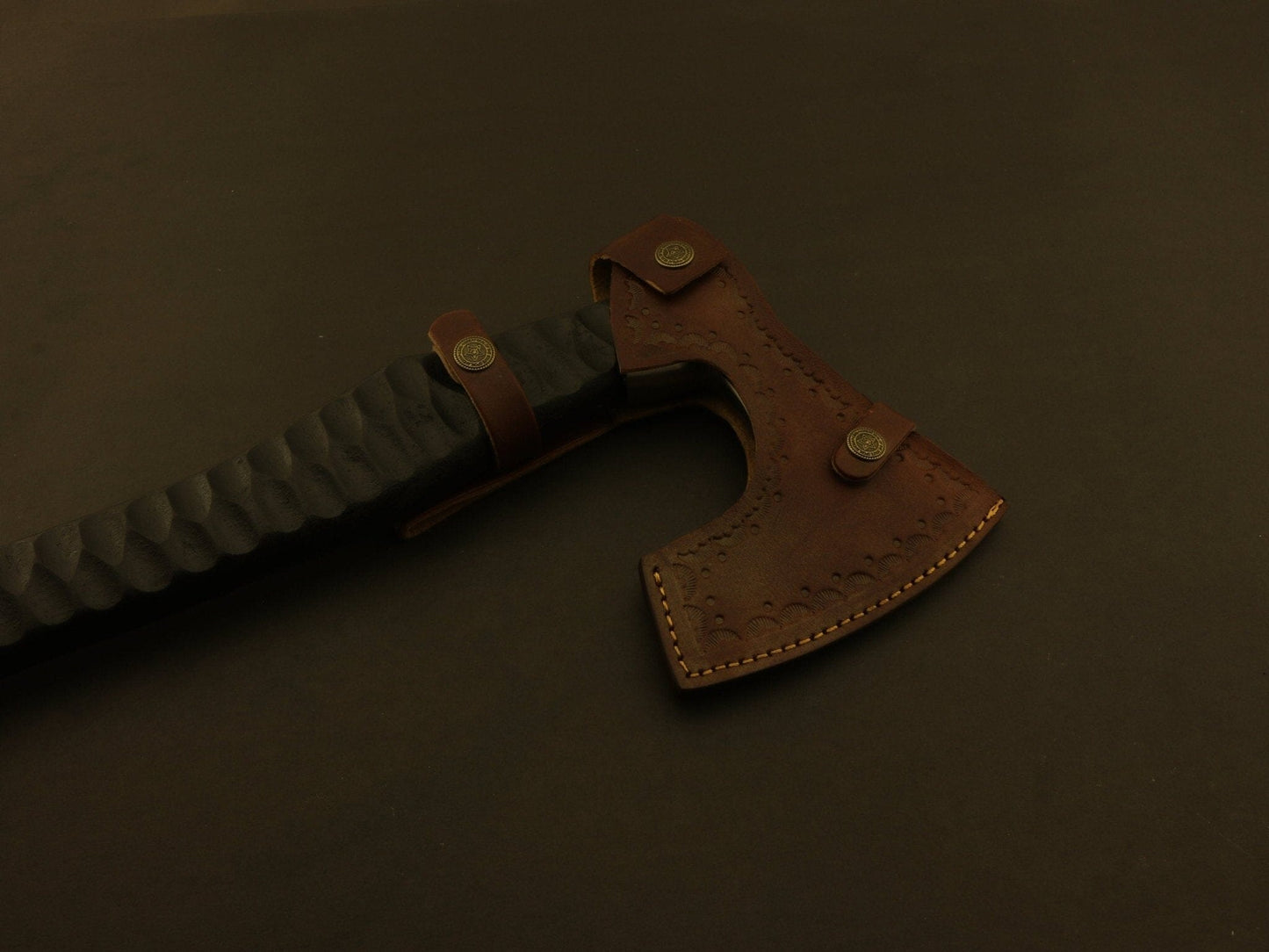 Handmade Carbon Steel Viking Bearded Axe Hatchet Throwing Axe HAMMERED BLADE Camping Terror Defender 