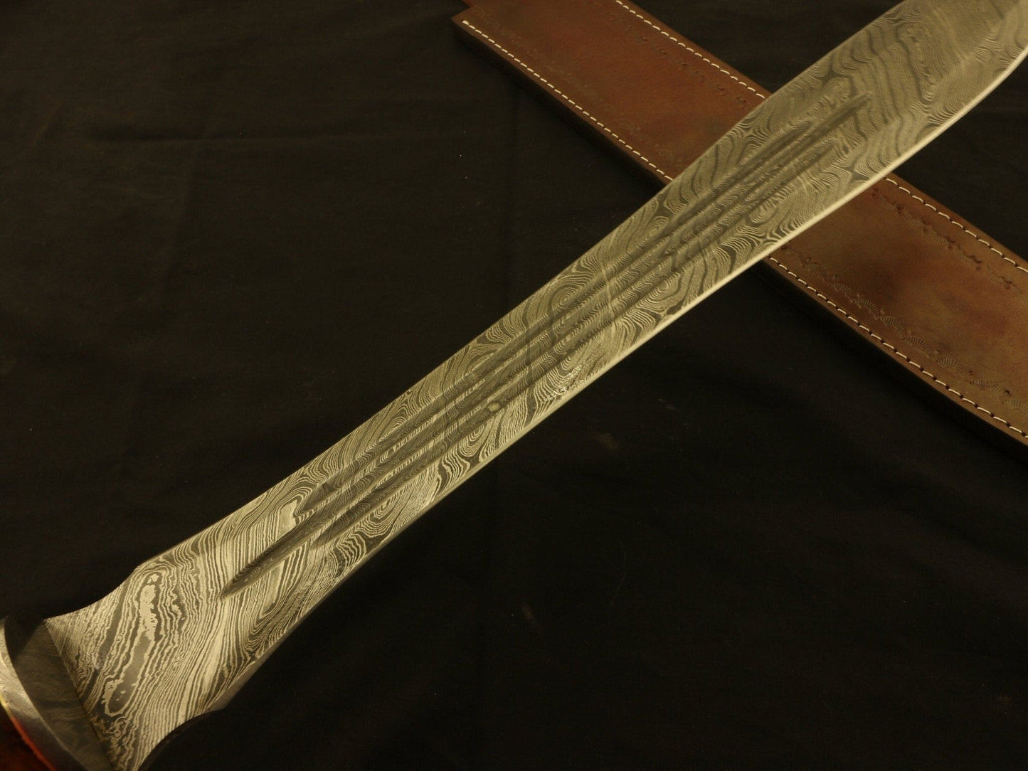 Roman Gladius Historical Custom Made Damascus Steel Blade Dagger Warrior Sword Battle Ready Sword Costume Weapons Terror Defender 